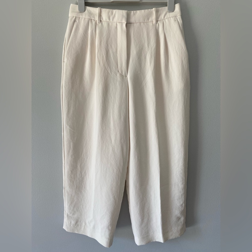 Wilfred Effortless Cropped Pant in Cream